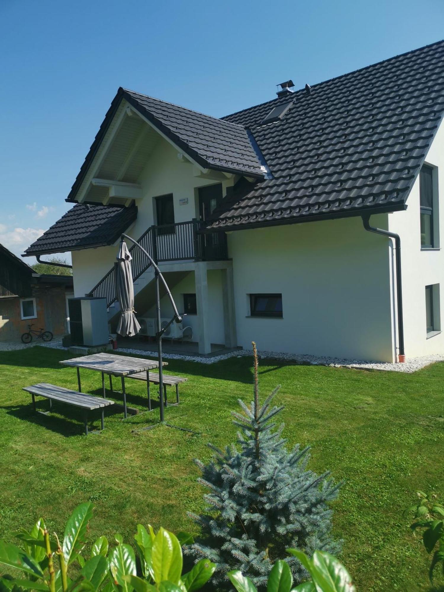 Apple Tree Apartment Bled Luaran gambar